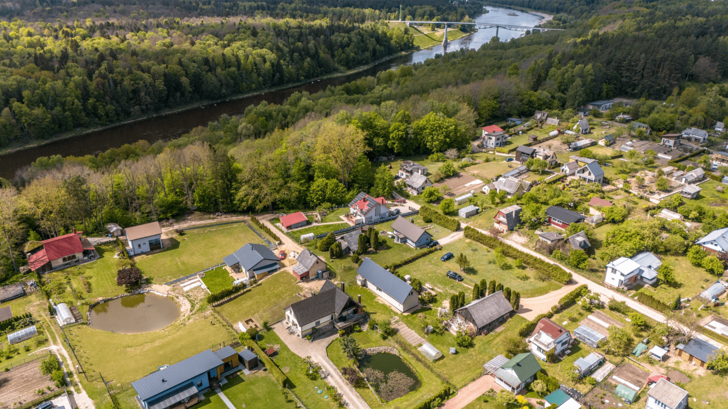Parduodamas namas Alytaus rajone, sodų bendrijoje Nemunas