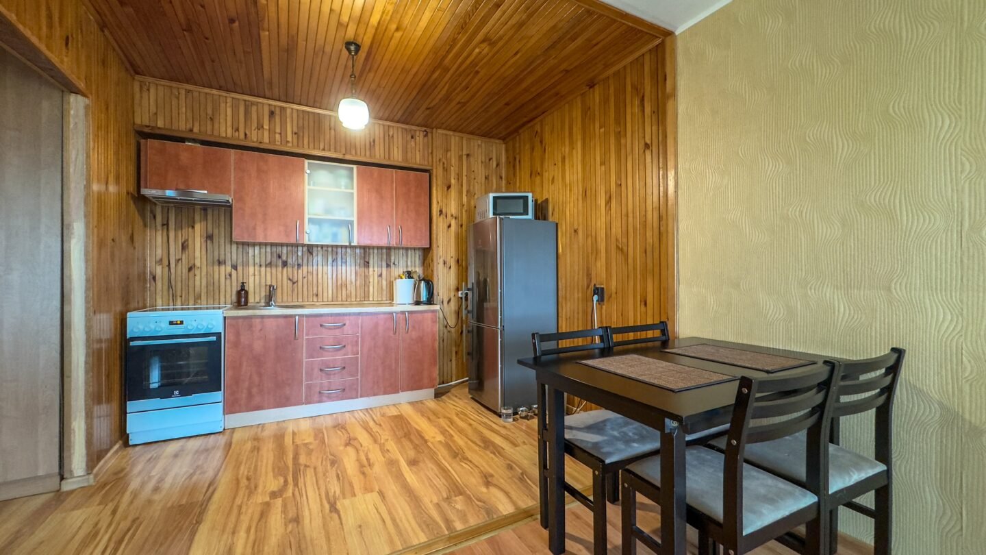 Parduodamas 2 kambarių butas Alytuje, Kalniškės g.
