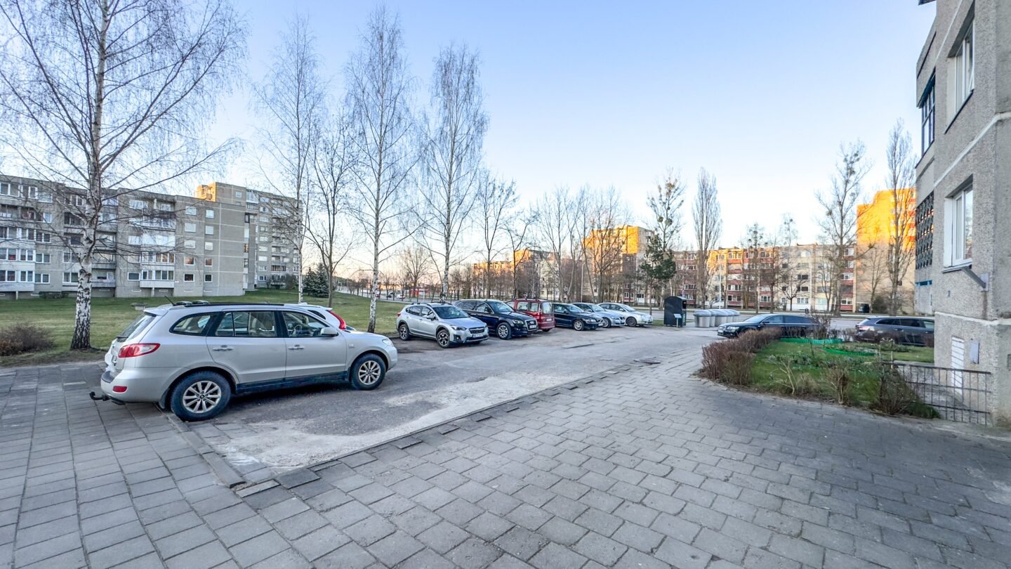 Parduodamas 3 kambarių butas Alytuje, Likiškėlių gatvėje