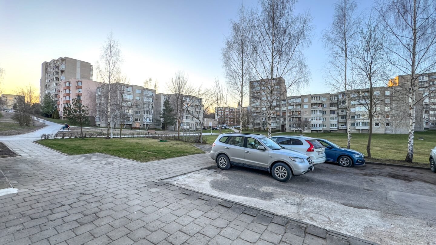 Parduodamas 3 kambarių butas Alytuje, Likiškėlių gatvėje