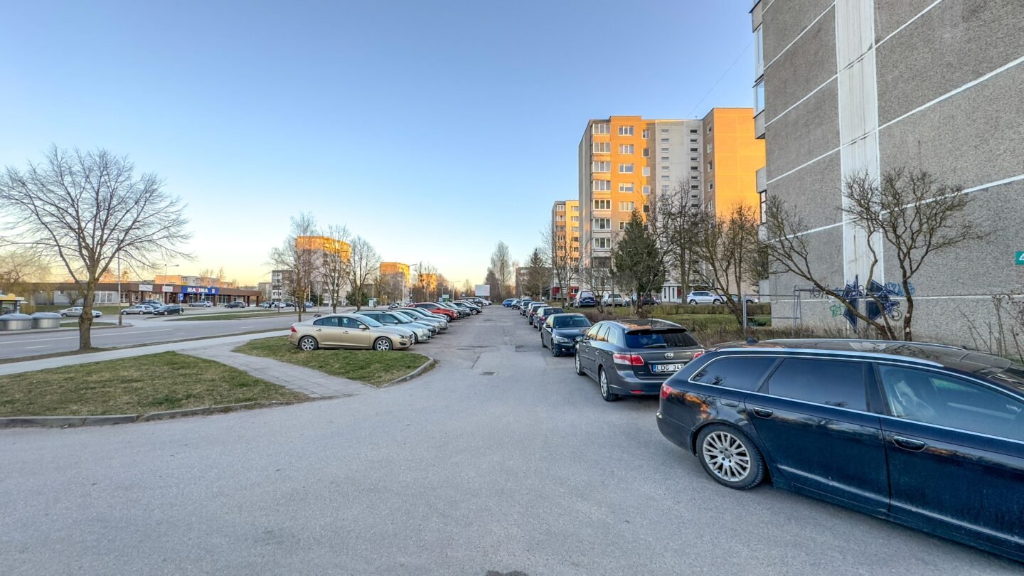 Parduodamas 3 kambarių butas Alytuje, Likiškėlių gatvėje