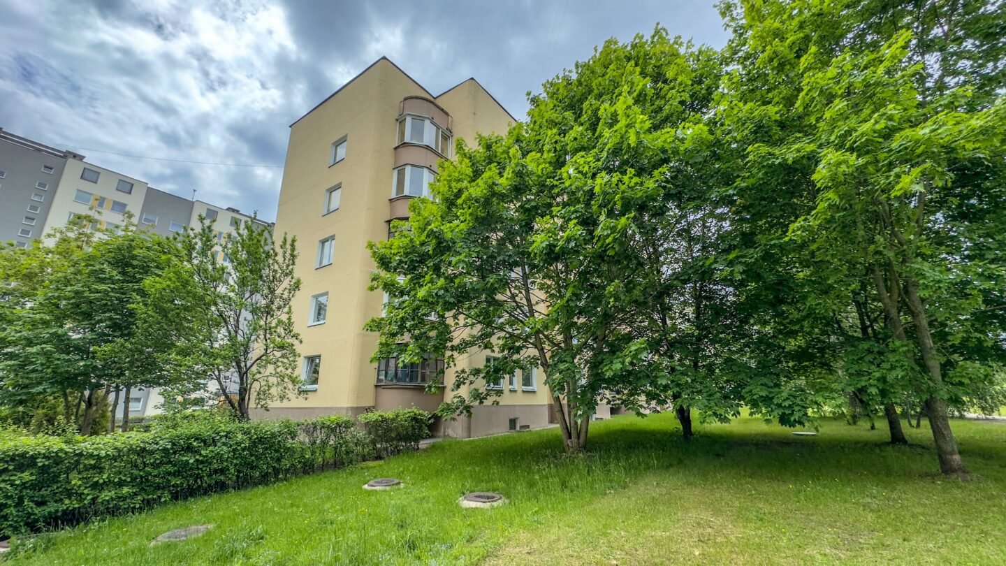 Parduodamas 1,5 kambario butas Likiškėlių g., Vidzgirio mikrorajone