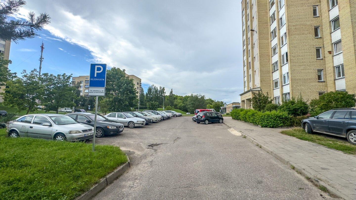 Parduodamas 2 kambarių butas Jurgiškių g., Alytuje