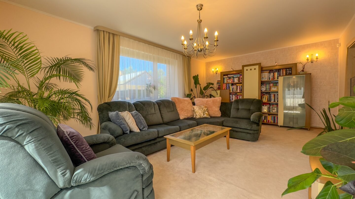 Paduodamas namas Alyatus rajone, Miklusėnų k.