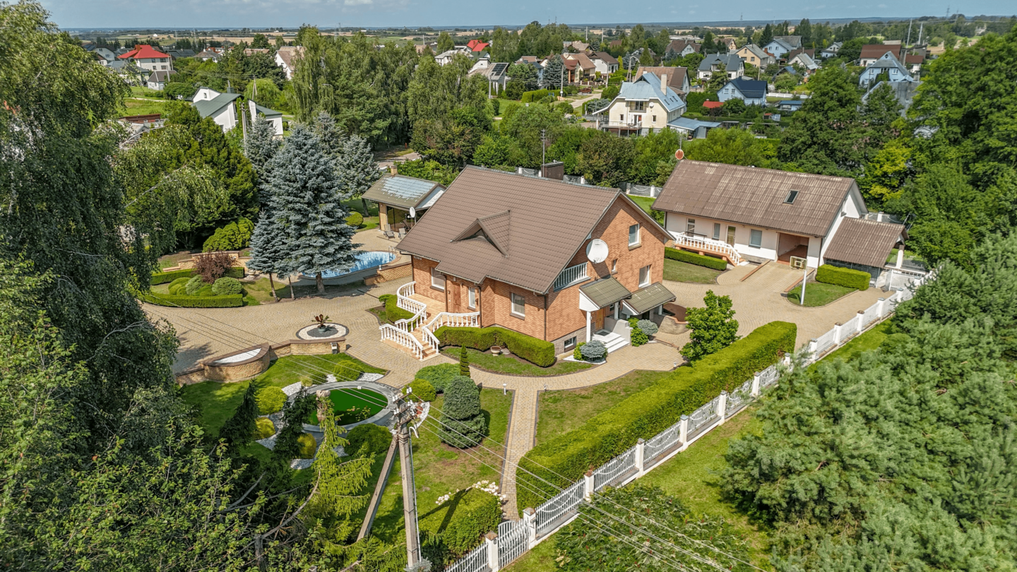 Paduodamas namas Alyatus rajone, Miklusėnų k.