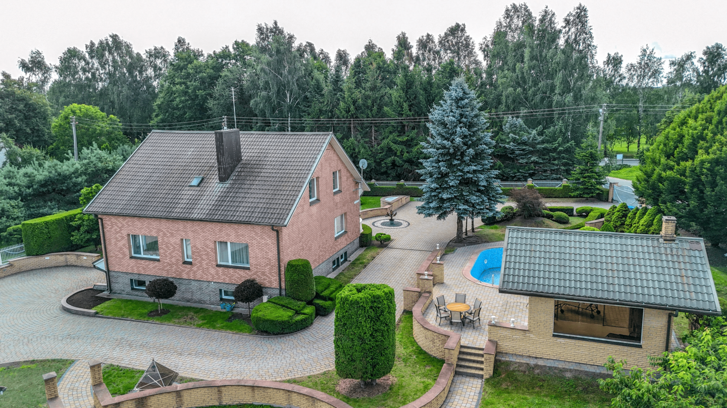 Paduodamas namas Alyatus rajone, Miklusėnų k.