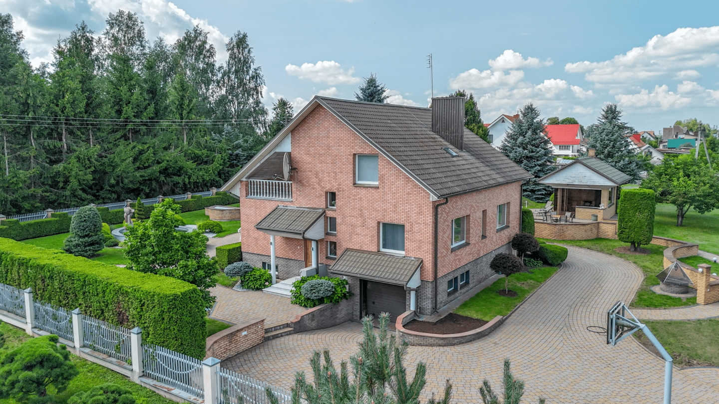 Paduodamas namas Alyatus rajone, Miklusėnų k.