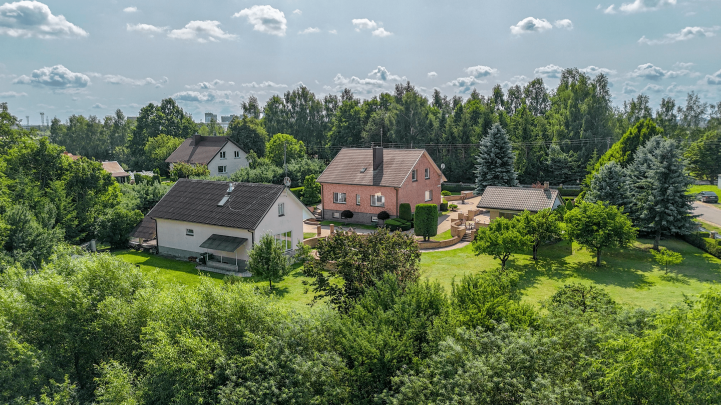 Paduodamas namas Alyatus rajone, Miklusėnų k.
