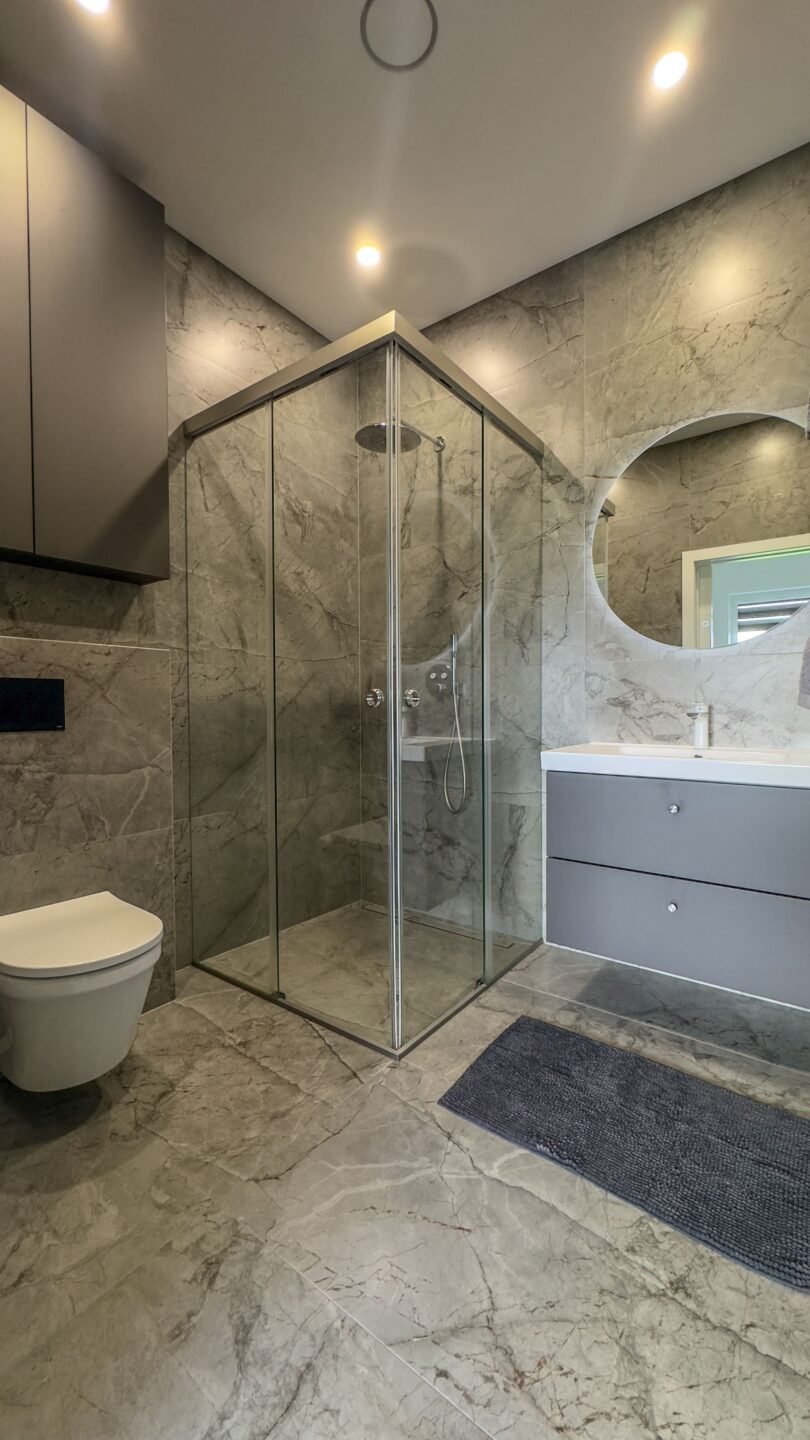 Parduodamas namas Alytaus rajone, ant Luksnėnų ežero kranto