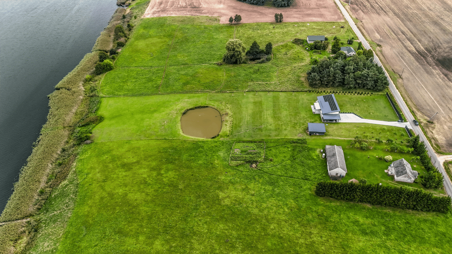 Parduodamas namas Alytaus rajone, ant Luksnėnų ežero kranto