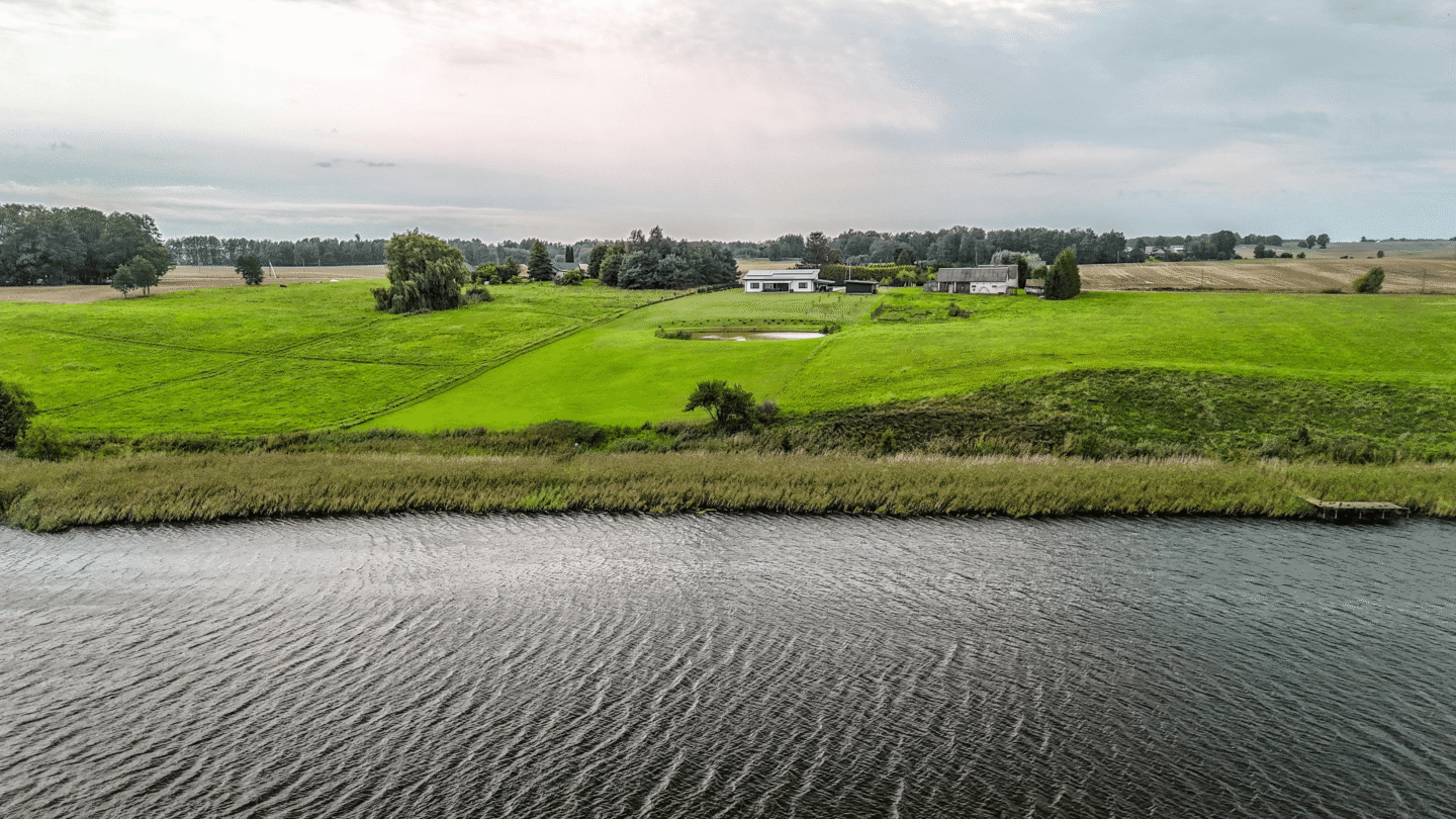 Parduodamas namas Alytaus rajone, ant Luksnėnų ežero kranto
