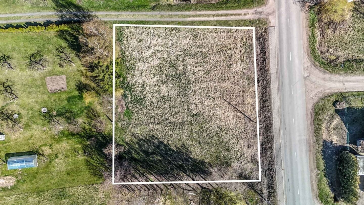 Parduodamas 12 arų ploto sklypas Ūdrijos k.